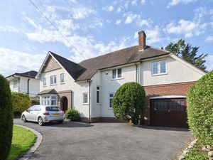 Front External- click for photo gallery